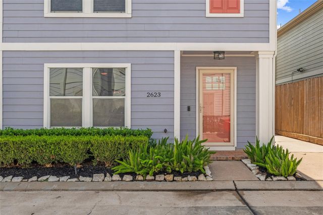 2623 Woodridge Cove Drive, Houston, TX 77087