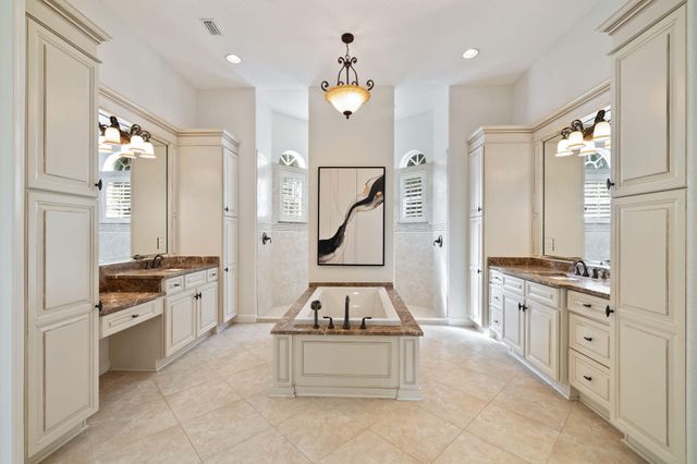 4500 Olde Plantation Place, Destin, FL 32541