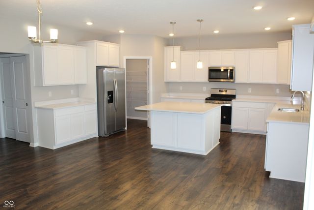 2360 Oakmont Drive, Plainfield, IN 46168