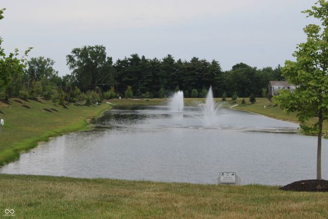 2360 Oakmont Drive, Plainfield, IN 46168