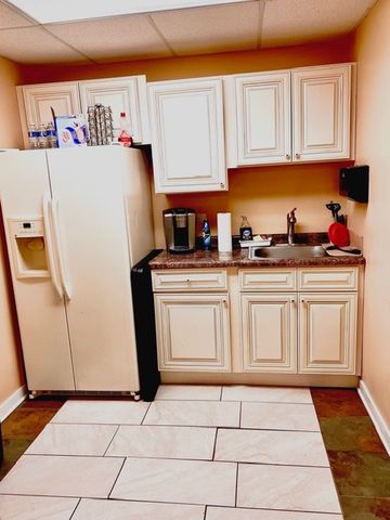 1645 Irving Park Road 203, Hanover Park, IL 60133