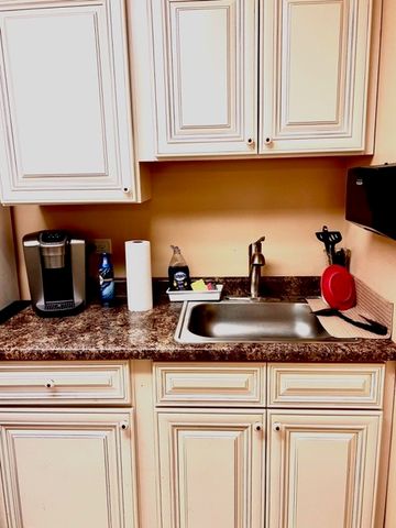 1645 Irving Park Road 203, Hanover Park, IL 60133