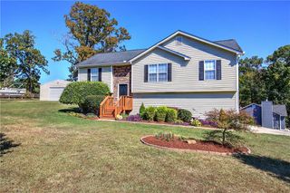 15 Cobblestone Court, Douglasville, GA 30134