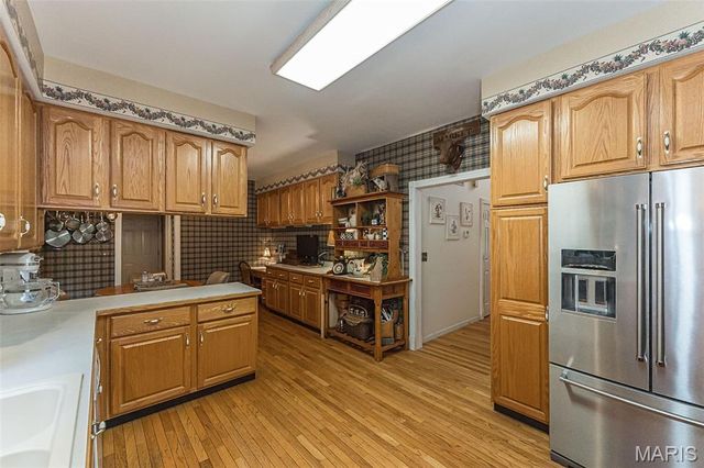 868 Natchez Drive, St Charles, MO 63303