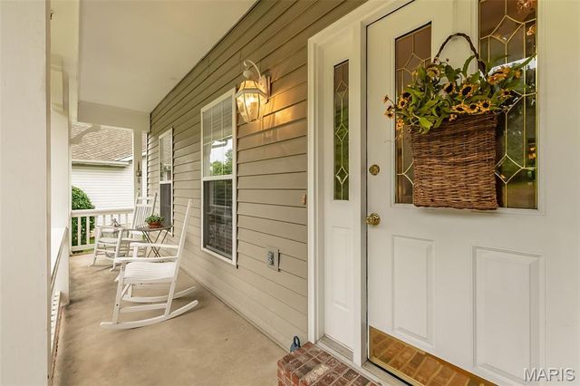 868 Natchez Drive, St Charles, MO 63303