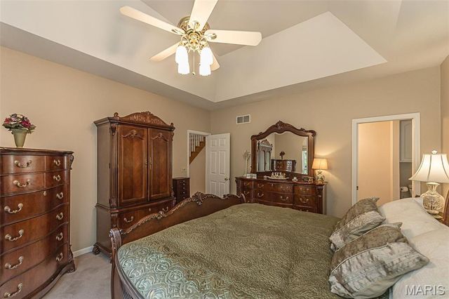 868 Natchez Drive, St Charles, MO 63303