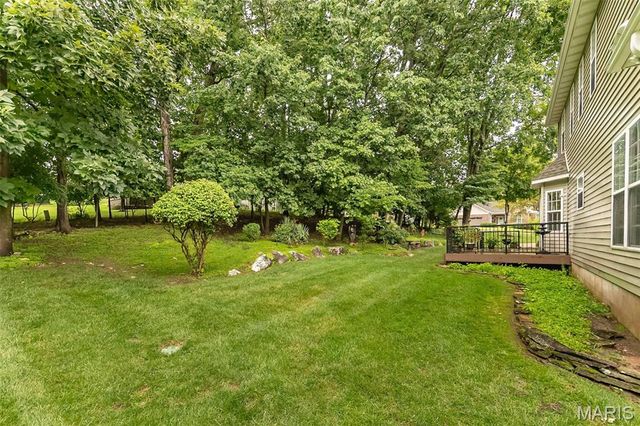 868 Natchez Drive, St Charles, MO 63303
