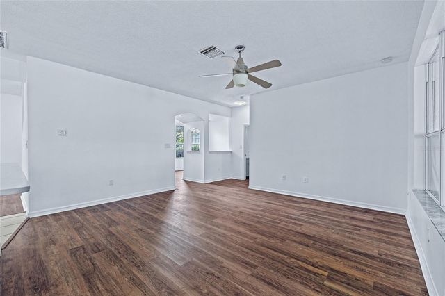 8212 CYPRESS BREEZE WAY, Tampa, FL 33647