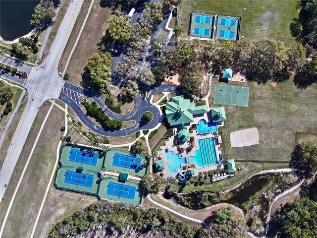 8212 CYPRESS BREEZE WAY, Tampa, FL 33647