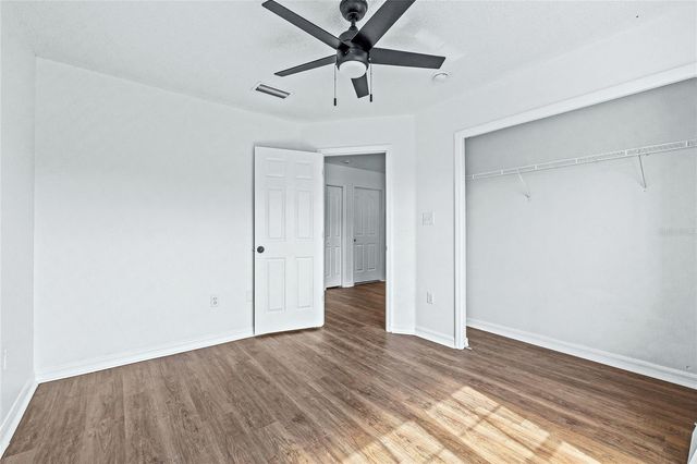 8212 CYPRESS BREEZE WAY, Tampa, FL 33647