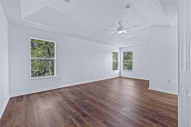 8212 CYPRESS BREEZE WAY, Tampa, FL 33647