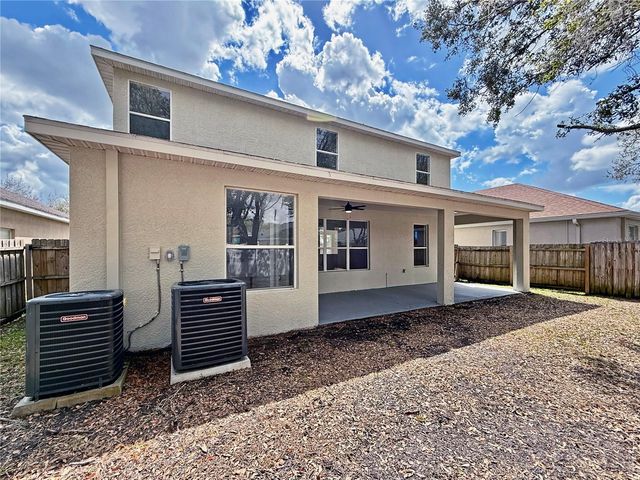 8212 CYPRESS BREEZE WAY, Tampa, FL 33647