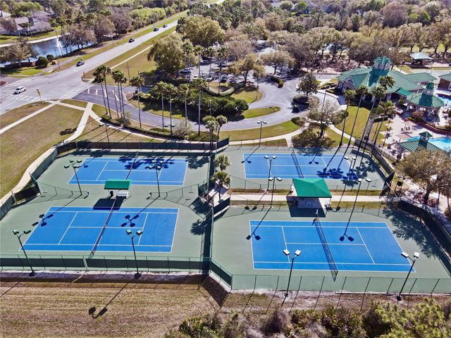 8212 CYPRESS BREEZE WAY, Tampa, FL 33647