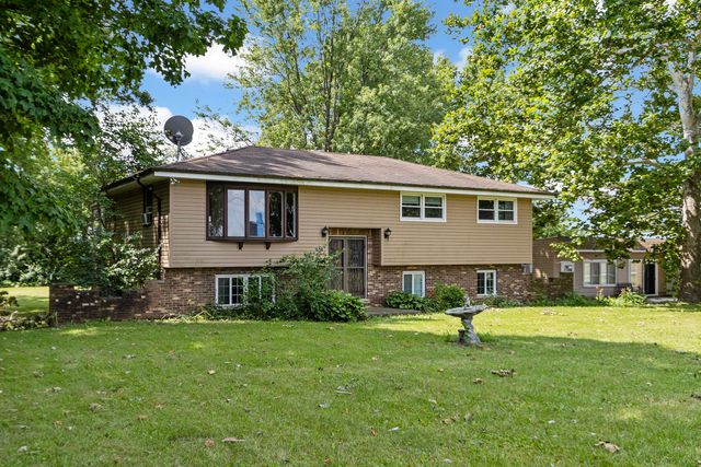 18215 Schweitzer Road W, Elwood, IL 60421