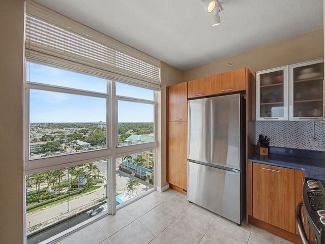 625 Casa Loma Boulevard 1402, Boynton Beach, FL 33435