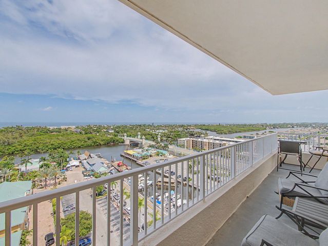 625 Casa Loma Boulevard 1402, Boynton Beach, FL 33435