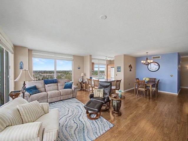 625 Casa Loma Boulevard 1402, Boynton Beach, FL 33435