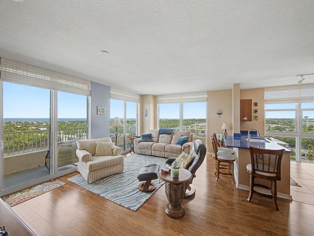 625 Casa Loma Boulevard 1402, Boynton Beach, FL 33435