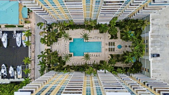 625 Casa Loma Boulevard 1402, Boynton Beach, FL 33435