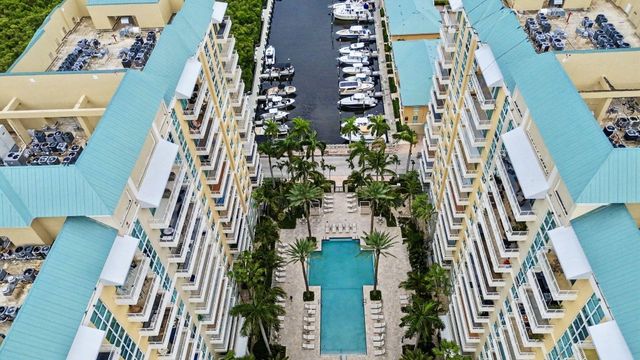 625 Casa Loma Boulevard 1402, Boynton Beach, FL 33435