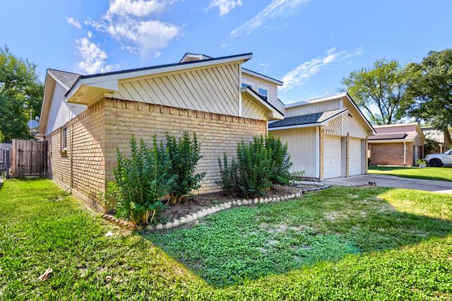 5335 Prairie Creek Drive, Houston, TX 77084