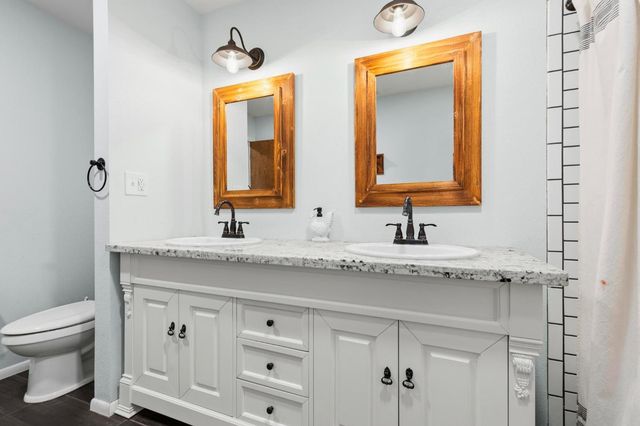 2323 Railroad Ave, Yuba City, CA 95991