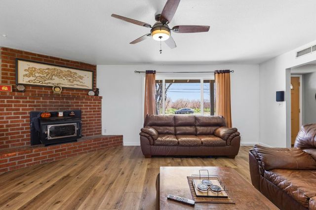 2323 Railroad Ave, Yuba City, CA 95991