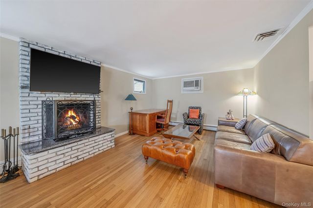105 Vermont Street, Long Beach, NY 11561