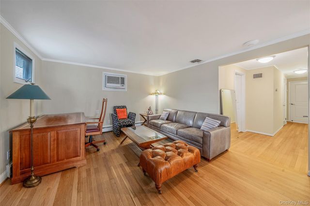 105 Vermont Street, Long Beach, NY 11561