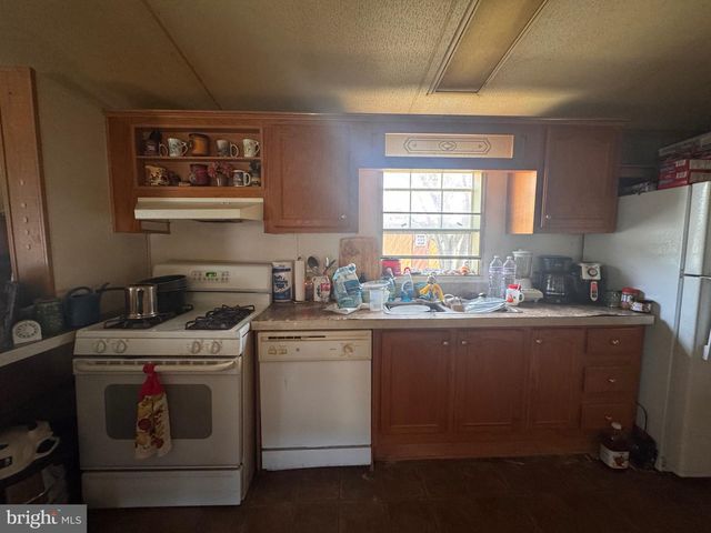 13 TRUMAN PL, Millville, NJ 08332