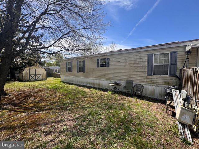 13 TRUMAN PL, Millville, NJ 08332