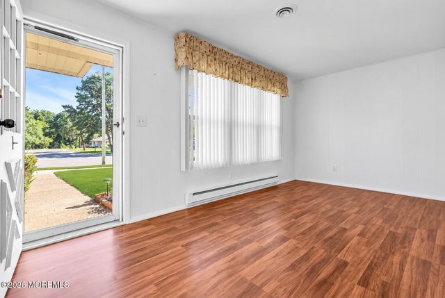 116C Buckingham Drive N, Manchester, NJ 08759