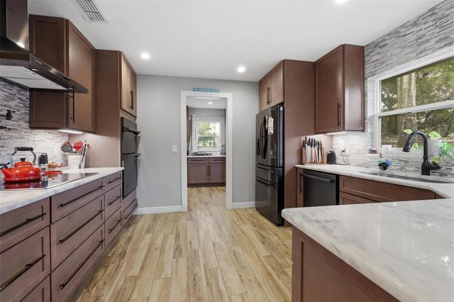 2240 HEATHEROAK DRIVE, Apopka, FL 32703