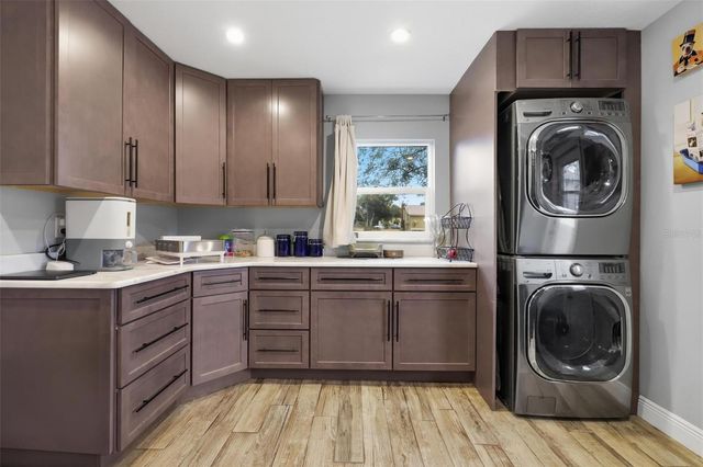 2240 HEATHEROAK DRIVE, Apopka, FL 32703