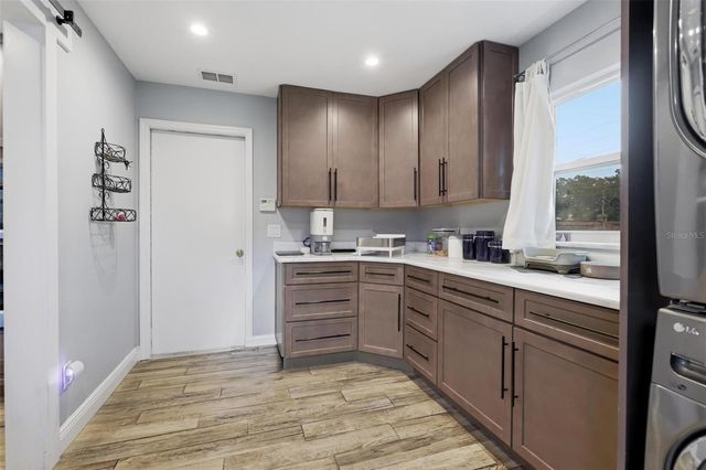 2240 HEATHEROAK DRIVE, Apopka, FL 32703