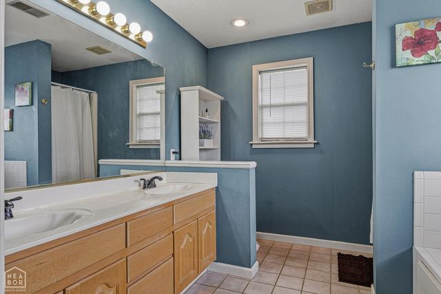 1714 High Ridge Lane, Jonesboro, AR 72404