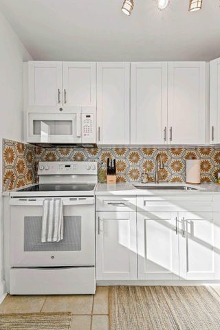 427 Conniston Road B, West Palm Beach, FL 33405