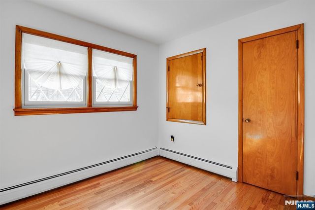 240 Ridge Road, Cedar Grove, NJ 07009