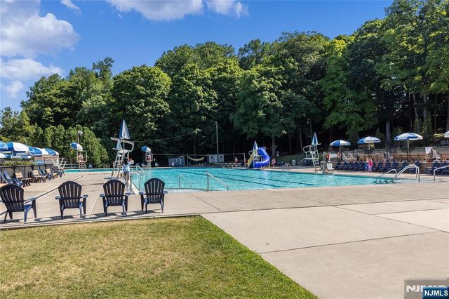 240 Ridge Road, Cedar Grove, NJ 07009