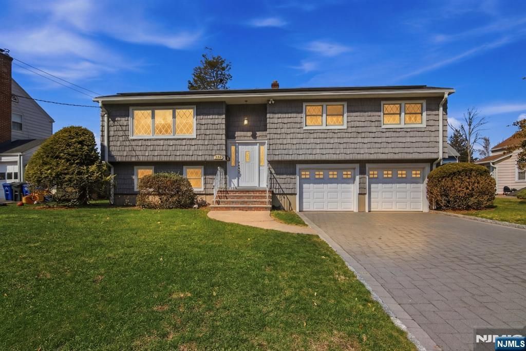 240 Ridge Road, Cedar Grove, NJ 07009