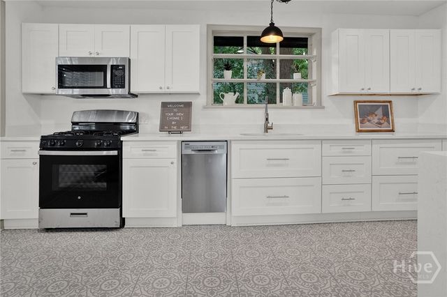 616 Virginia Avenue, Savannah, GA 31404