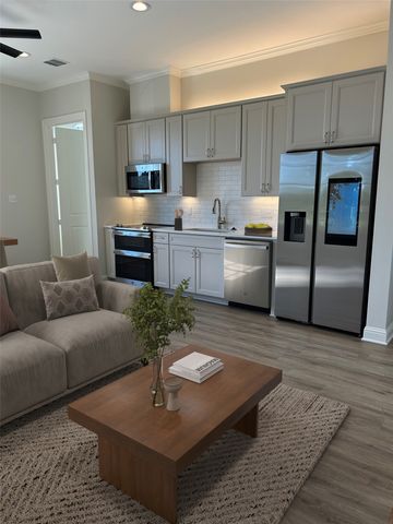 1946 Chestnut Park Lane, Shreveport, LA 71106