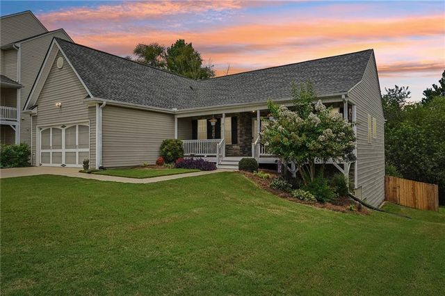 207 Overlook Court, Dallas, GA 30157
