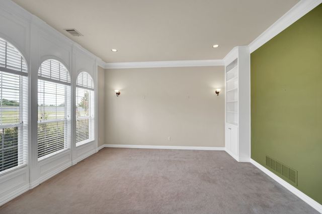 6420 Hayes Road, Midlothian, TX 76065
