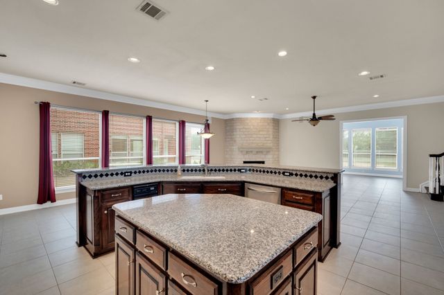 6420 Hayes Road, Midlothian, TX 76065