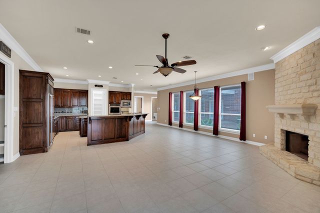 6420 Hayes Road, Midlothian, TX 76065