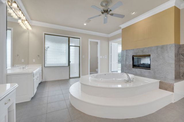 6420 Hayes Road, Midlothian, TX 76065