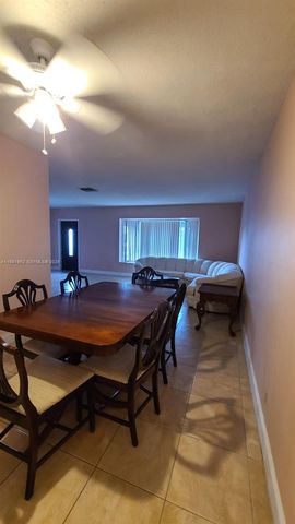 6808 NW 75th St 0, Tamarac, FL 33321