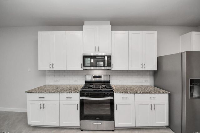3830 Glossy Lake Drive, Houston, TX 77082