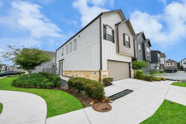 3830 Glossy Lake Drive, Houston, TX 77082